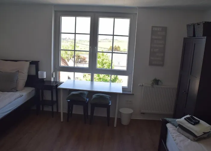 בית הארחה Tks-home *