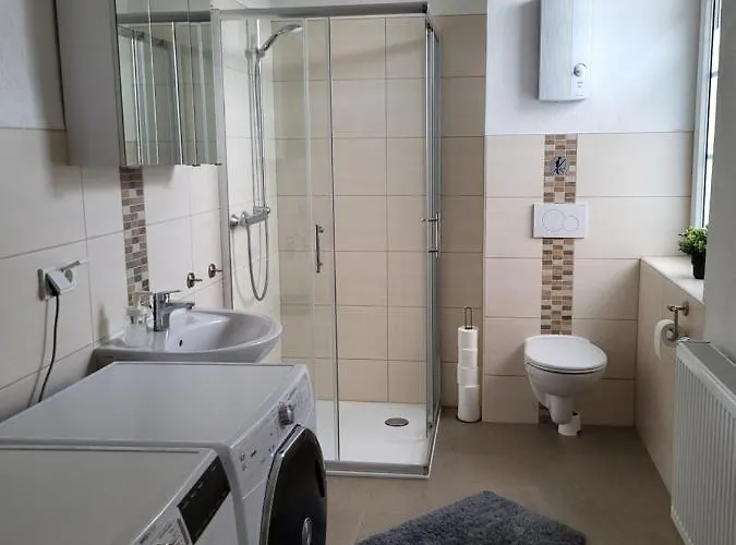 בית הארחה Tks-home *